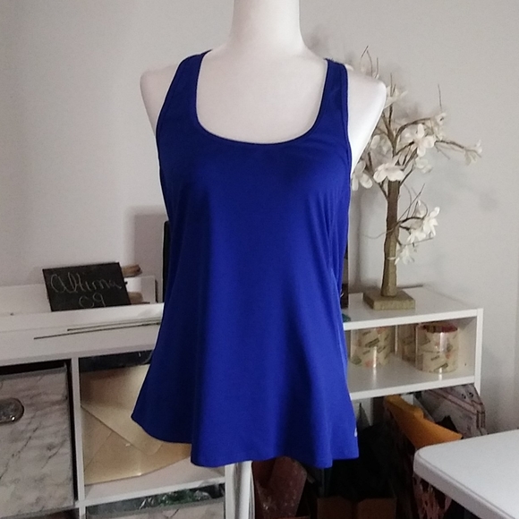 Fabletics Tops - Fabletics racerback cobalt blue tank